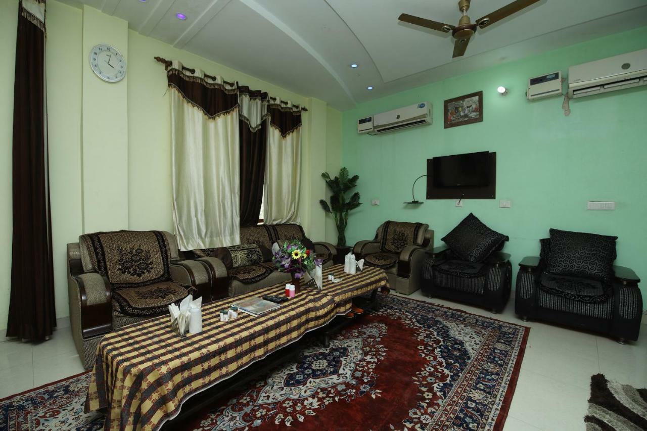 Hotel Deep Palace Jind Екстер'єр фото
