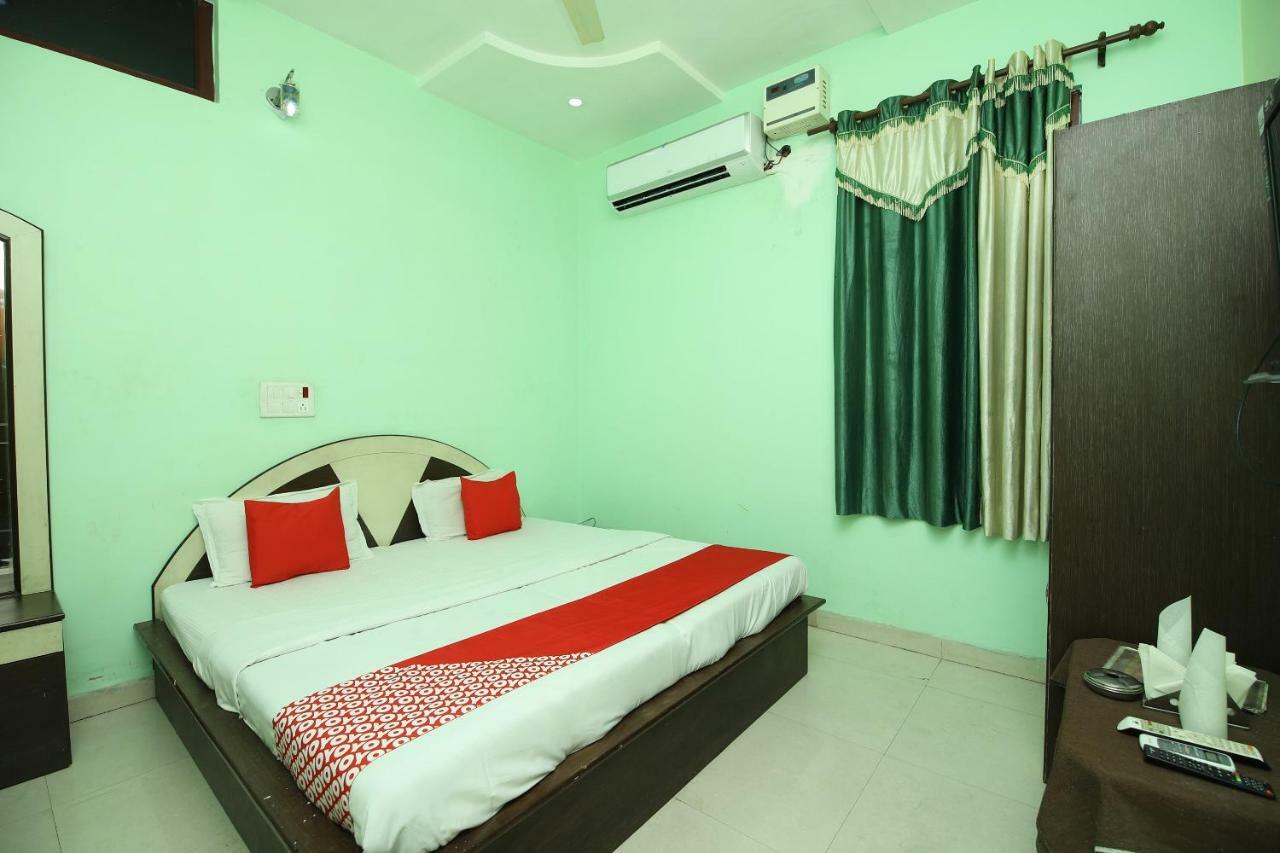 Hotel Deep Palace Jind Екстер'єр фото