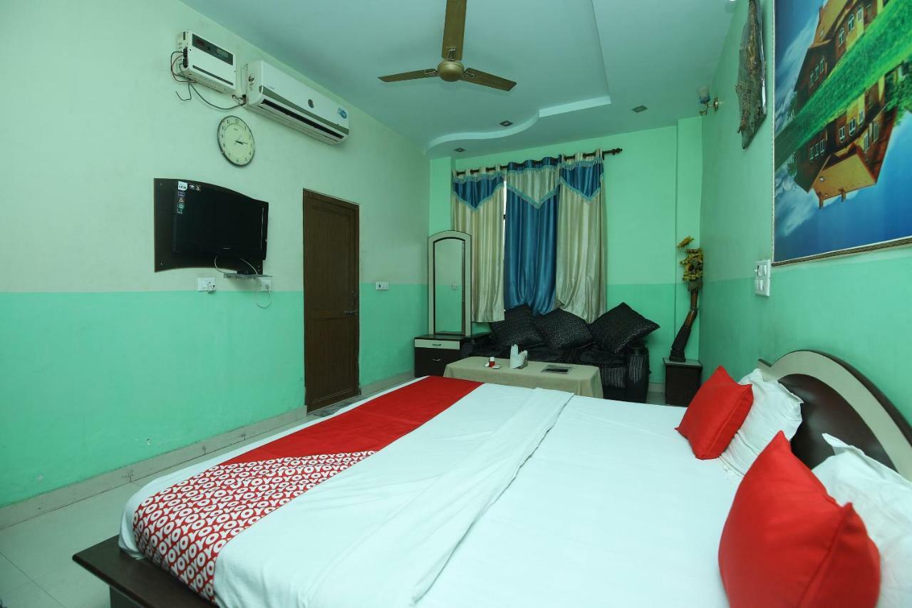 Hotel Deep Palace Jind Екстер'єр фото