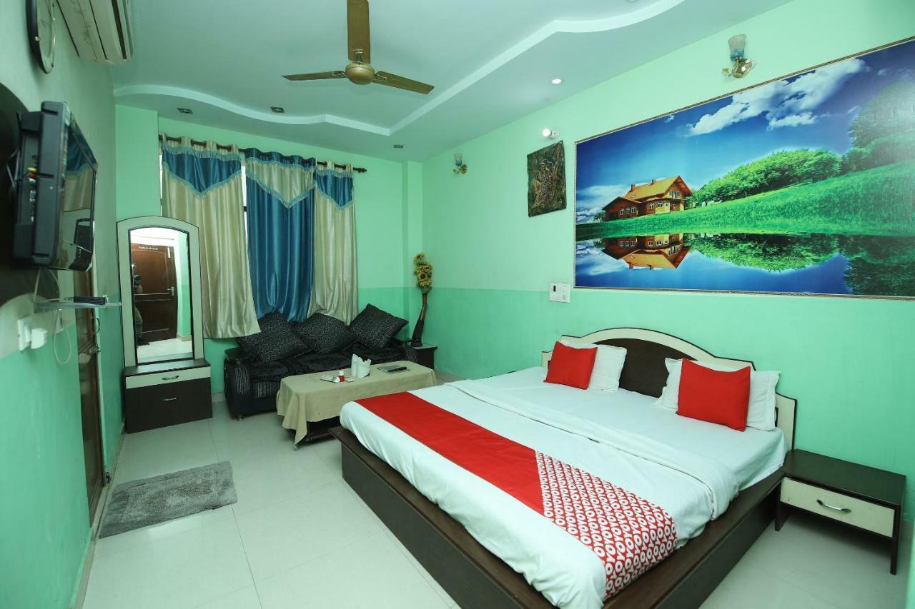 Hotel Deep Palace Jind Екстер'єр фото